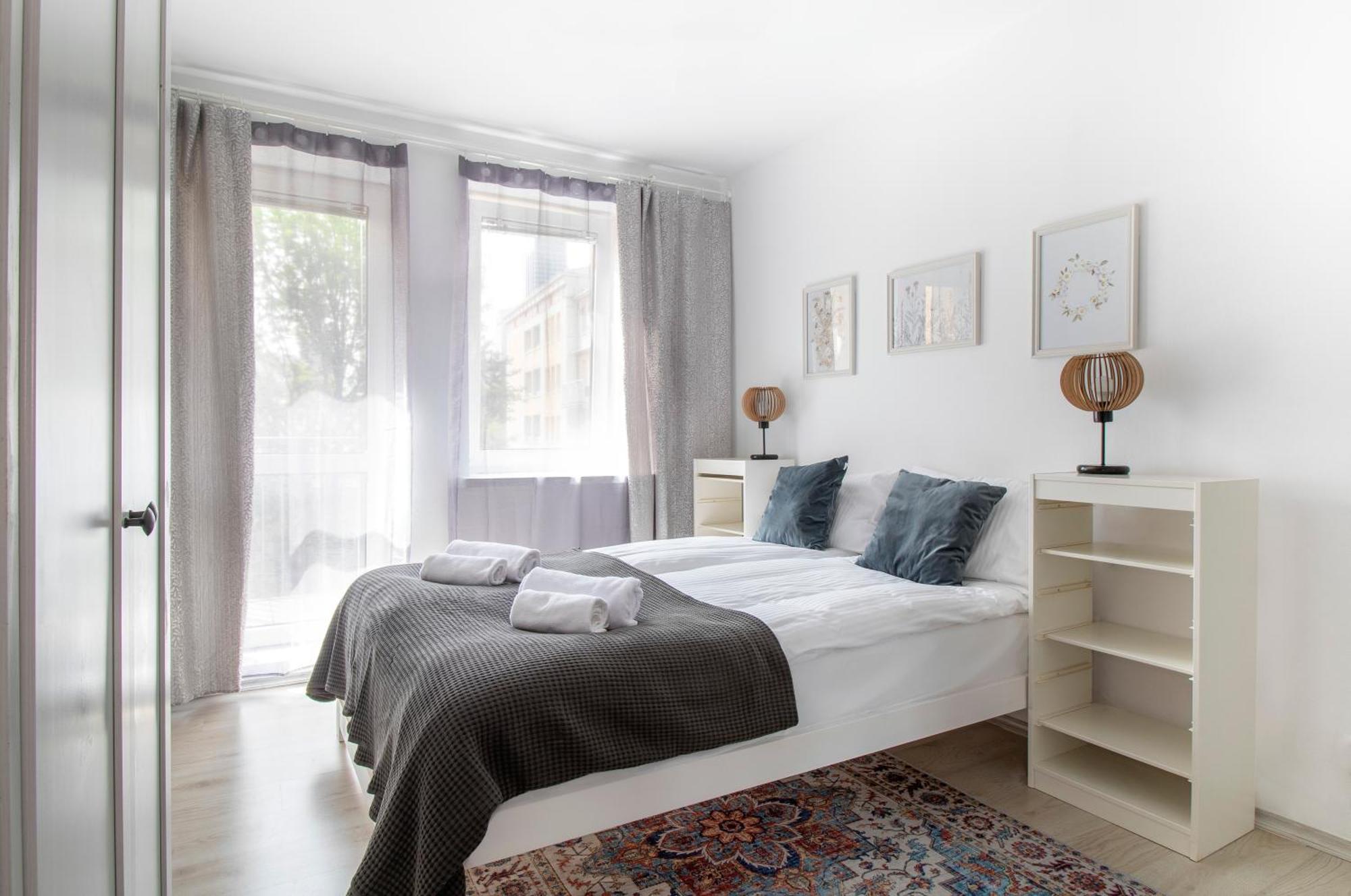 Wonderful 2- Bedroom Apartment With Soul Wwa70 Warsaw Exterior photo